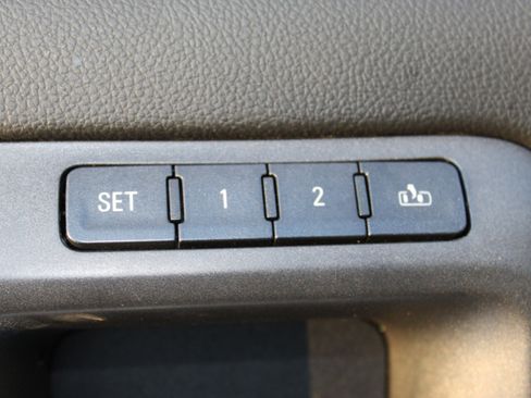 Used 2015 GMC Sierra 2500 SLT w/ Duramax Plus Package image 24