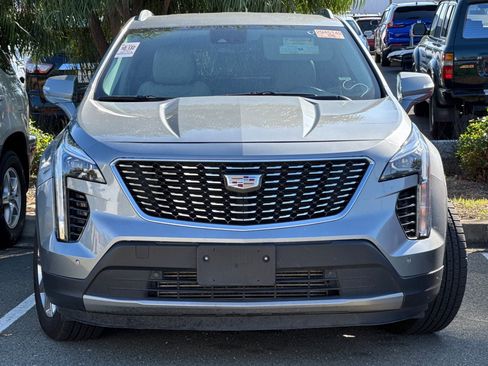 Used 2023 Cadillac XT4 Premium Luxury image 5