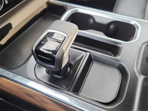 Used 2023 GMC Sierra 1500 SLT w/ SLT Premium Package image 30