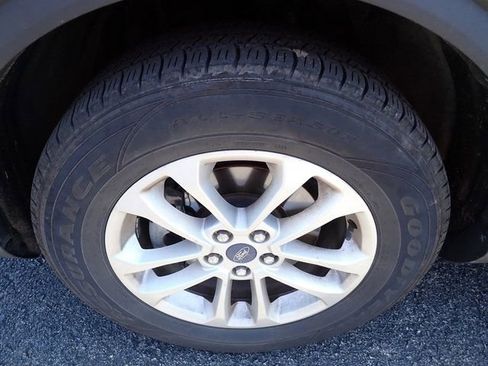 Used 2020 Ford Escape SE AWD/4WD image 10