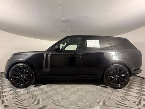 Used 2025 Land Rover Range Rover Autobiography AWD/4WD image 3