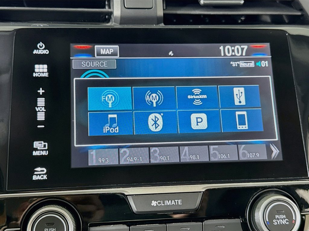 Used 2018 Honda Civic Touring image 36