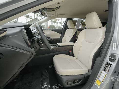 Used 2024 Lexus RX 350 FWD w/ Technology Package image 7