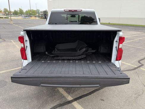 Used 2026 Chevrolet Silverado 1500 High Country w/ High Country Premium Package AWD/4WD image 10