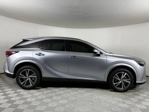 Used 2025 Lexus RX 350 FWD image 10