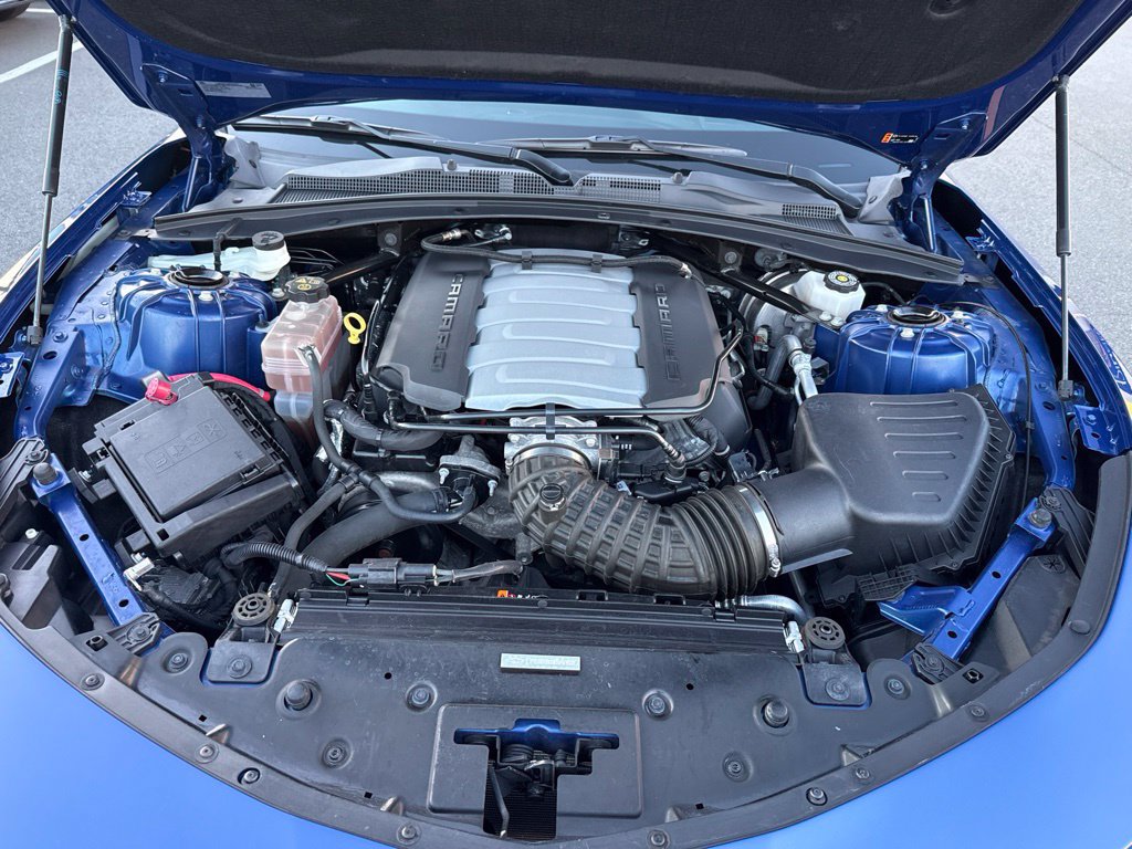 Used 2021 Chevrolet Camaro SS RWD image 48