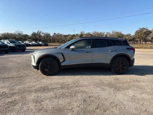 New 2026 Chevrolet Blazer EV LT image 4