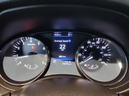 Used 2018 Nissan Rogue SV FWD image 19