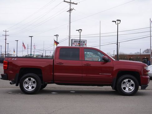 Used 2018 Chevrolet Silverado 1500 LT w/ All Star Edition image 8