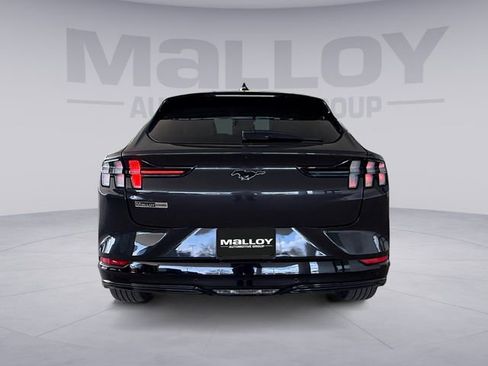 Certified 2022 Ford Mustang Mach-E Premium AWD/4WD image 4