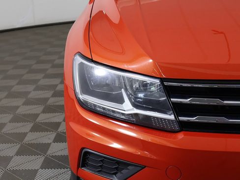 Used 2019 Volkswagen Tiguan SE AWD/4WD image 12