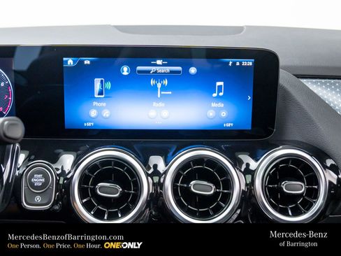 New 2026 Mercedes-Benz GLA 250 4MATIC image 26