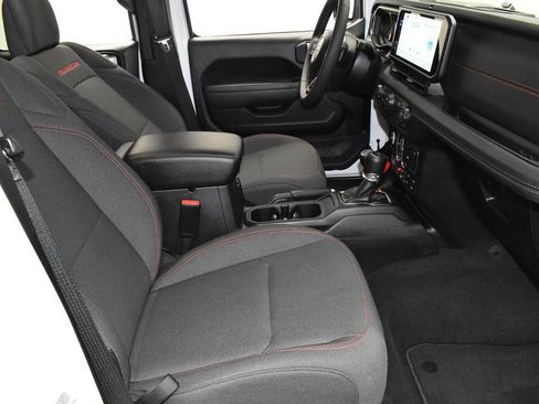 Used 2026 Jeep Gladiator Rubicon AWD/4WD image 24