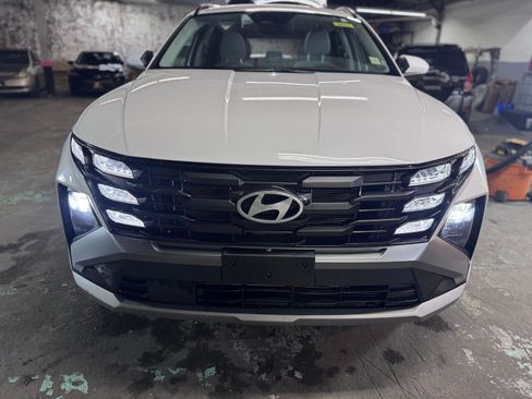 Used 2025 Hyundai Tucson SEL AWD/4WD image 2