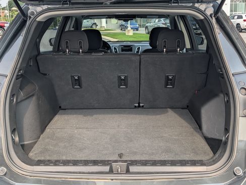 Used 2019 Chevrolet Equinox LT FWD image 25