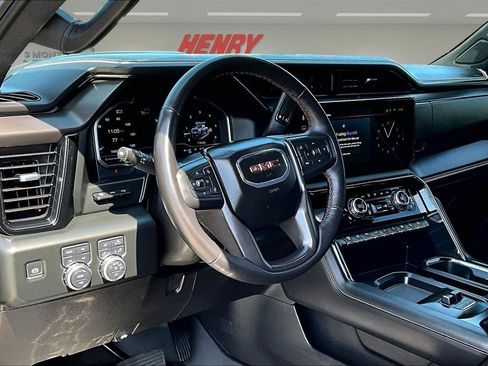 Used 2025 GMC Sierra 2500 AT4X AWD/4WD image 19