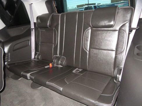 Used 2016 GMC Yukon Denali w/ Open Road Package image 28