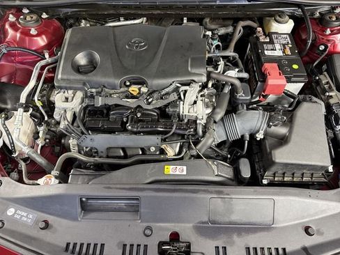 Used 2020 Toyota Camry LE FWD image 25