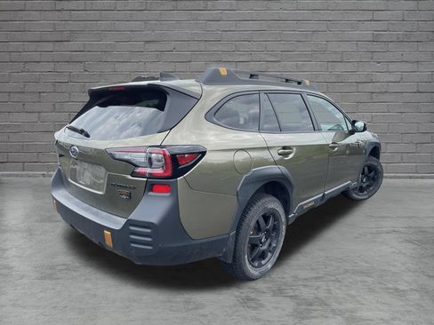Used 2025 Subaru Outback Wilderness AWD/4WD image 7