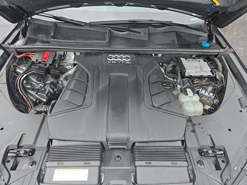 Used 2018 Audi Q7 3.0T Prestige image 33