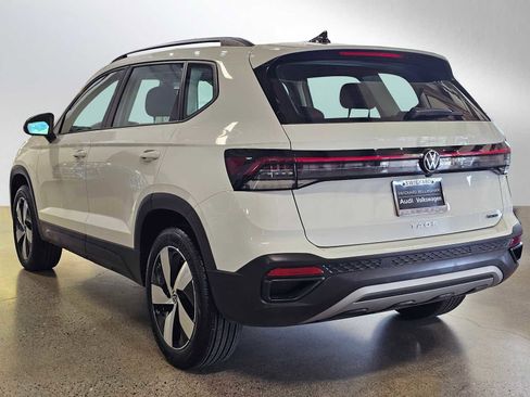 Used 2025 Volkswagen Taos S AWD/4WD image 5