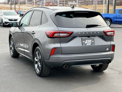 Used 2024 Ford Escape ST-Line image 7