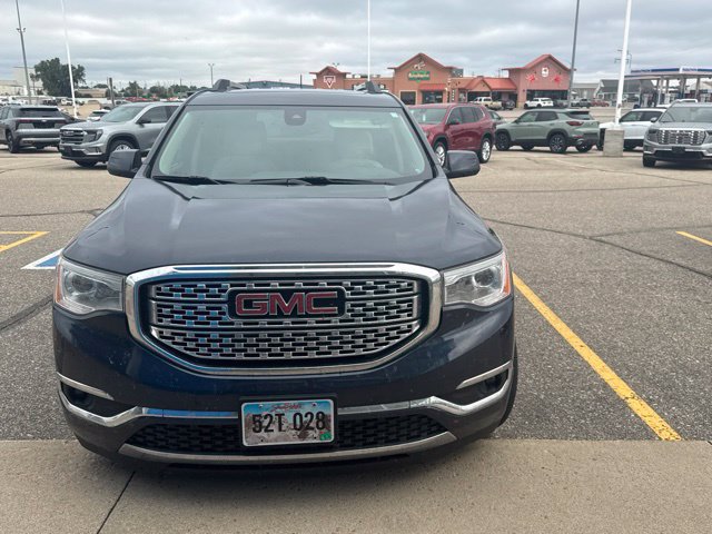 Used 2019 GMC Acadia Denali AWD/4WD image 3