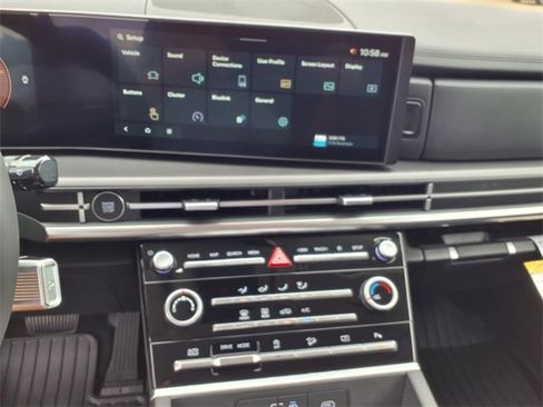 New 2026 Hyundai Santa Fe SE image 13