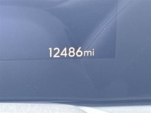 Used 2024 Buick Envista Preferred w/ Convenience I Package FWD image 12