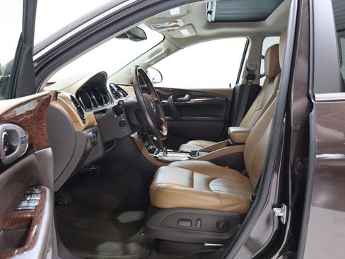 Used 2017 Buick Enclave Premium w/ Experience Buick Package AWD/4WD image 18