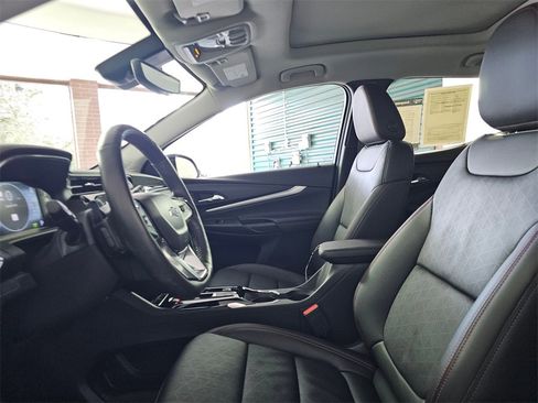 Used 2023 Chevrolet Bolt EUV Premier w/ Sun & Sound Package image 22