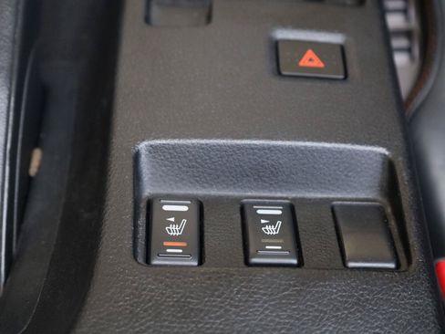 Used 2004 Nissan 350Z Touring RWD image 36