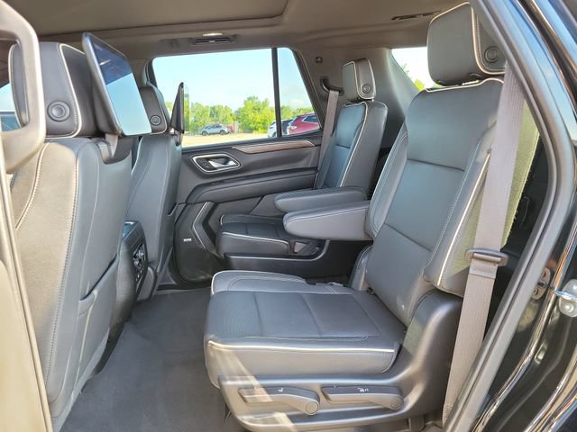 Used 2023 Chevrolet Tahoe Premier w/ Premium Package AWD/4WD image 24
