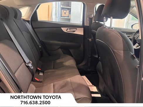 Used 2023 Kia Forte LXS FWD image 13