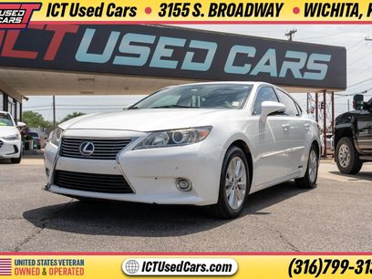 Used 2014 Lexus ES 300h w/ Luxury Package w/Bamboo Trim