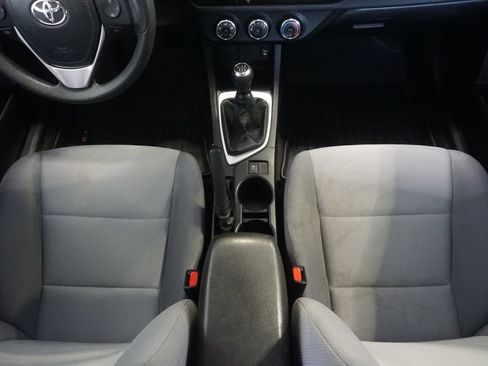 Used 2016 Toyota Corolla L FWD image 23