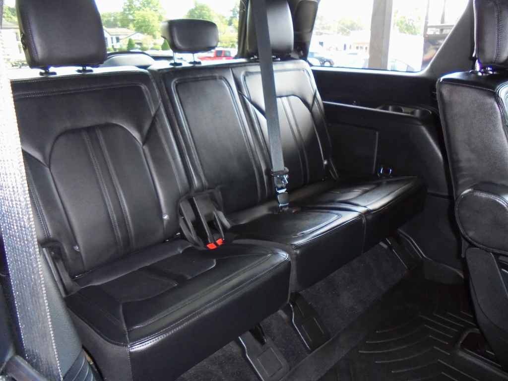 Used 2021 Ford Expedition Limited RWD image 11