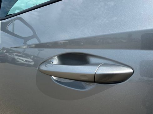 Used 2023 Hyundai Tucson Limited AWD/4WD image 10