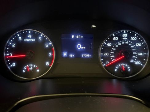 Used 2023 Kia Seltos LX AWD/4WD image 9