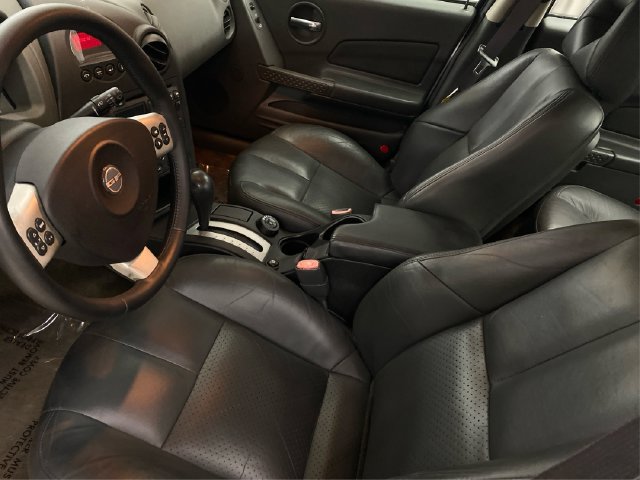 Used 2004 Pontiac Grand Prix GT2 w/ Leather Trim Pkg FWD image 10