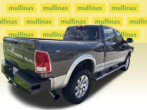Used 2014 RAM 2500 Longhorn w/ Convenience Group AWD/4WD image 3