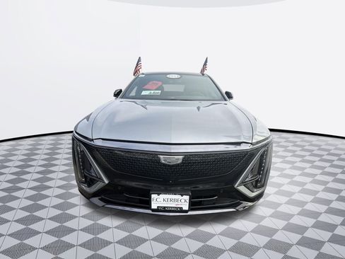 Certified 2024 Cadillac Lyriq Sport image 3