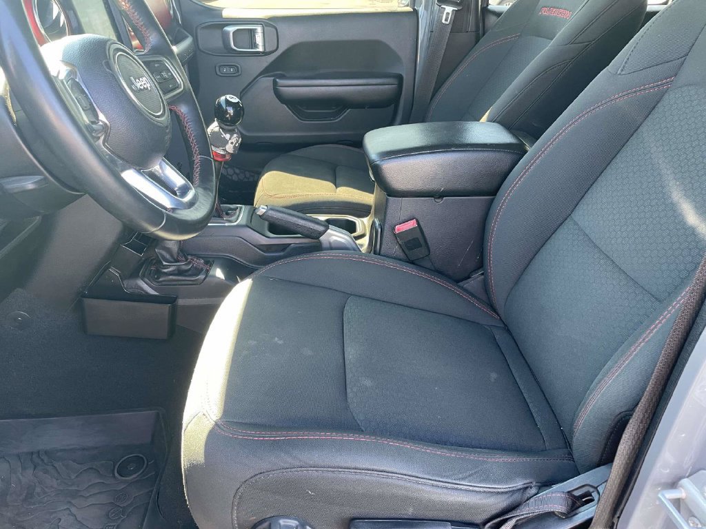 Used 2018 Jeep Wrangler Unlimited Rubicon AWD/4WD image 13