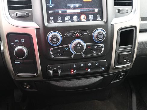 Used 2014 RAM 2500 Big Horn image 21