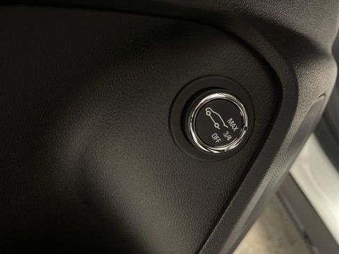 Used 2026 Chevrolet TrailBlazer LT w/ Convenience Package image 15