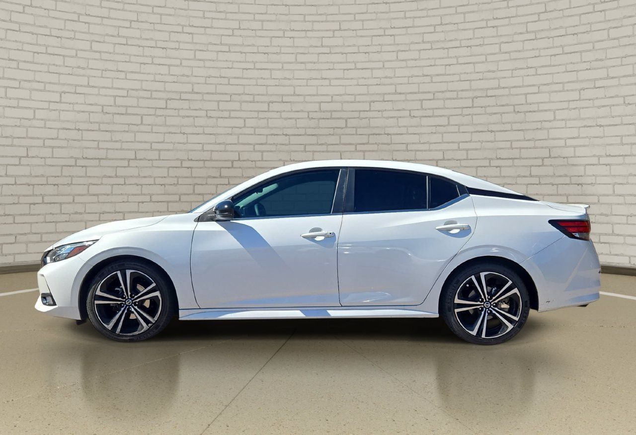 Used 2023 Nissan Sentra SR FWD image 8