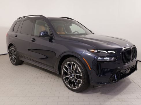 Used 2026 BMW X7 xDrive40i w/ Executive Package AWD/4WD image 7
