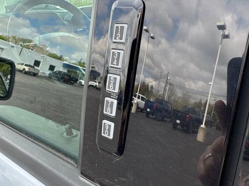 Used 2022 Ford F150 XLT w/ Equipment Group 302A High AWD/4WD image 16