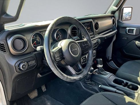 Used 2022 Jeep Wrangler Sport AWD/4WD image 14