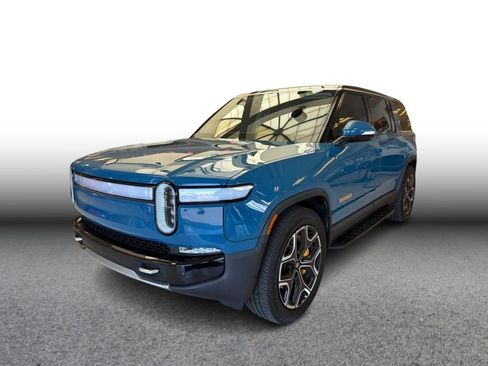 Used 2023 Rivian R1S Launch Edition AWD/4WD image 1